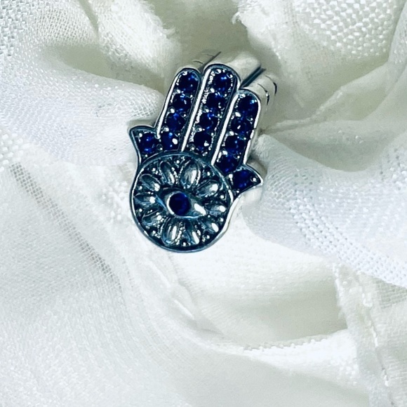 🧿 NWOT Blue Evil Eye Hamsa Hand Charm ✨ - Picture 1 of 11